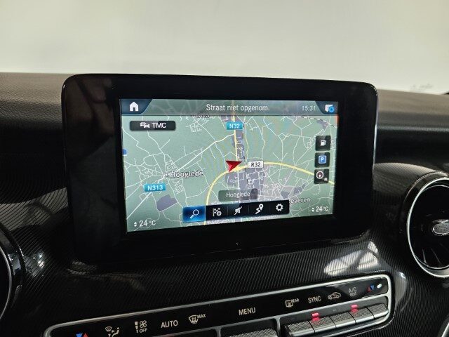 MERCEDES V220 - Avantgarde - Lichte vracht -