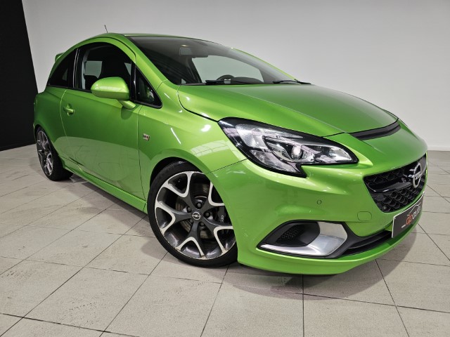 Opel Corsa 1.6 Turbo OPC