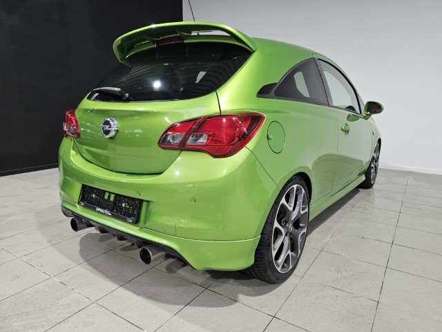Opel Corsa 1.6 Turbo OPC