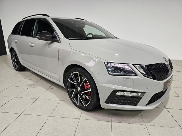 Skoda Octavia 2.0 TFSI RS245 DSG