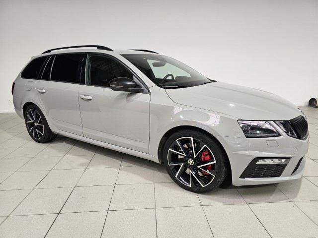 Skoda Octavia 2.0 TFSI RS245 DSG