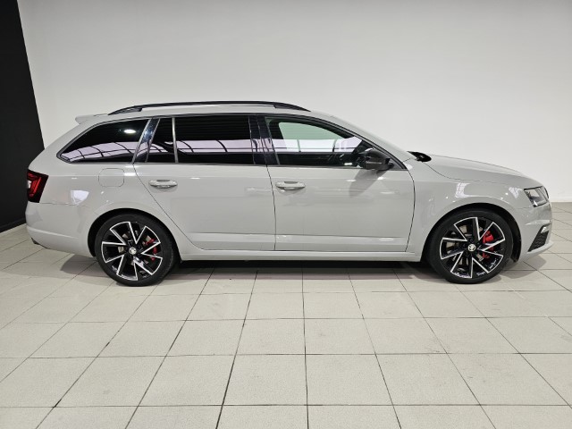 Skoda Octavia 2.0 TFSI RS245 DSG