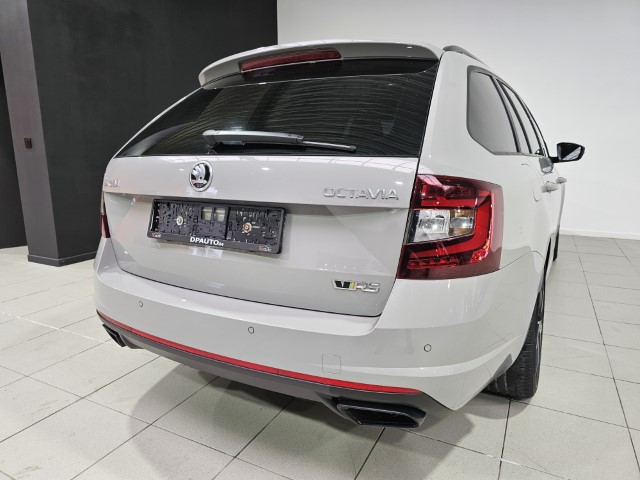 Skoda Octavia 2.0 TFSI RS245 DSG