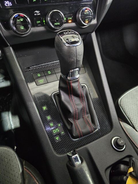 Skoda Octavia 2.0 TFSI RS245 DSG