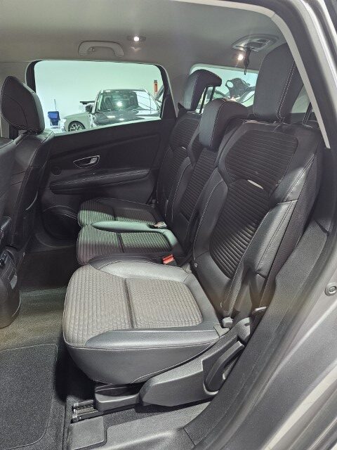 Renault Grand Scenic 1.3 TCe EDC 7 zitplaatsen