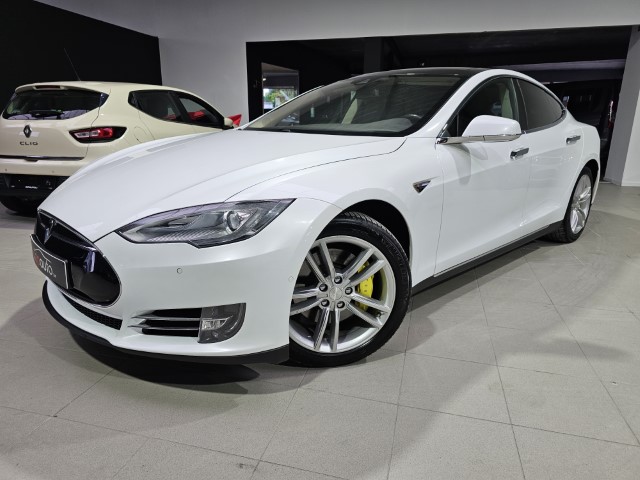 Tesla Model S 85 kWh NEW BATTERY + 3 YEARS WARRANTY