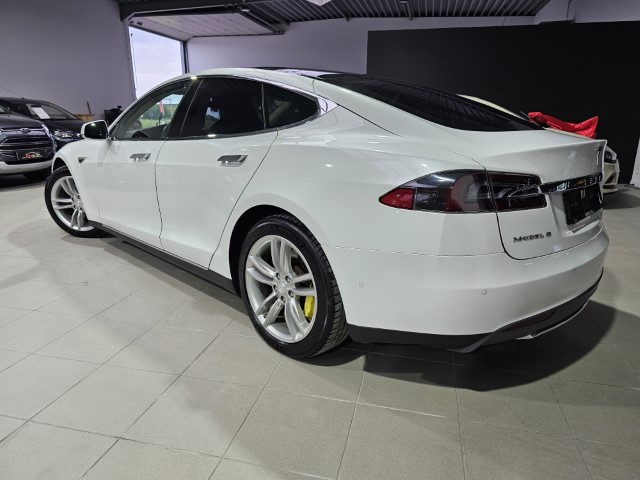 Tesla Model S 85 kWh NEW BATTERY + 3 YEARS WARRANTY