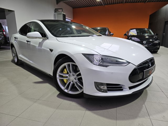 Tesla Model S 85 kWh NEW BATTERY + 3 YEARS WARRANTY