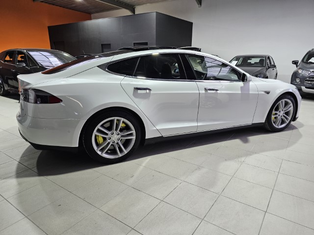 Tesla Model S 85 kWh NEW BATTERY + 3 YEARS WARRANTY