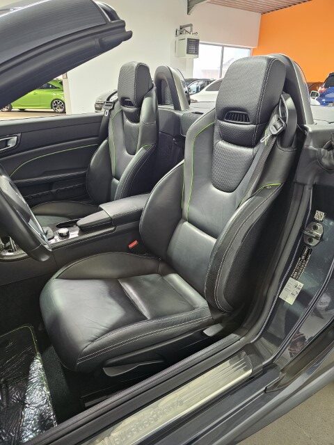 MERCEDES SLK 200 Carbon Look Edition