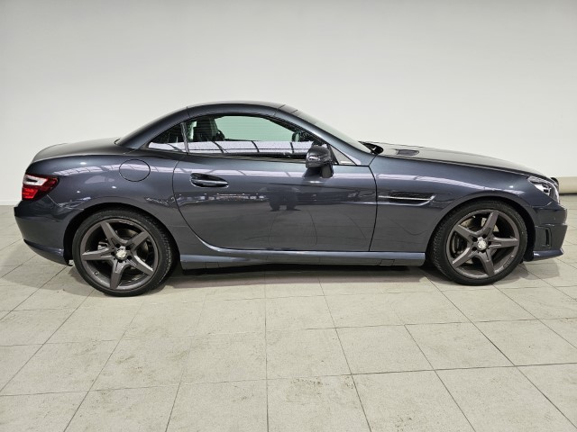 MERCEDES SLK 200 Carbon Look Edition