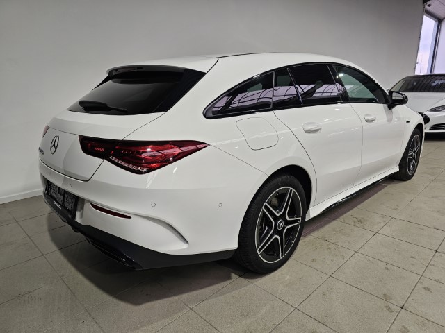 Mercedes CLA 250e - PHEV - AMG PACK -