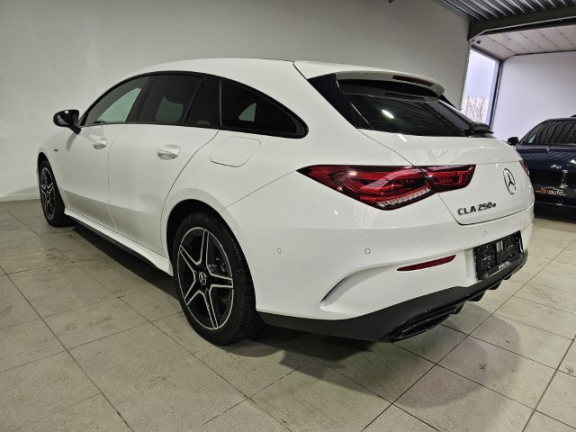Mercedes CLA 250e - PHEV - AMG PACK -