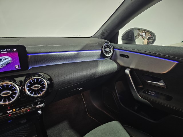 Mercedes CLA 250e - PHEV - AMG PACK -