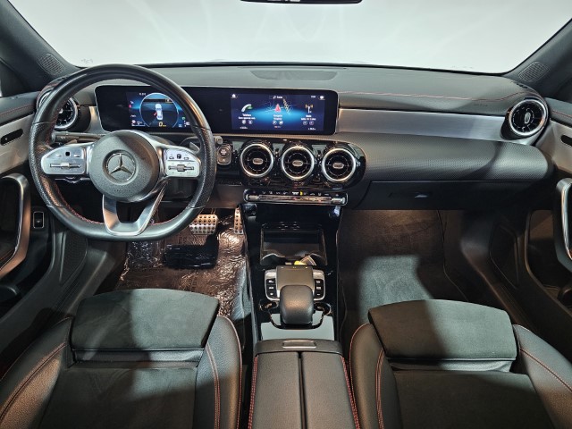 Mercedes CLA180d AMG PACK