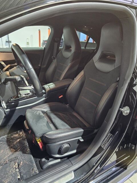 Mercedes CLA180d AMG PACK