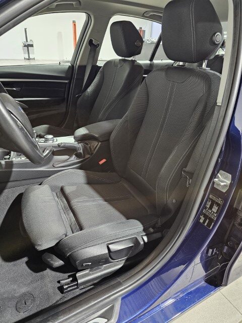 BMW 318i