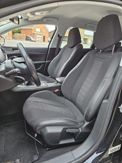 PEUGEOT 308 1.5 BlueHDi Allure
