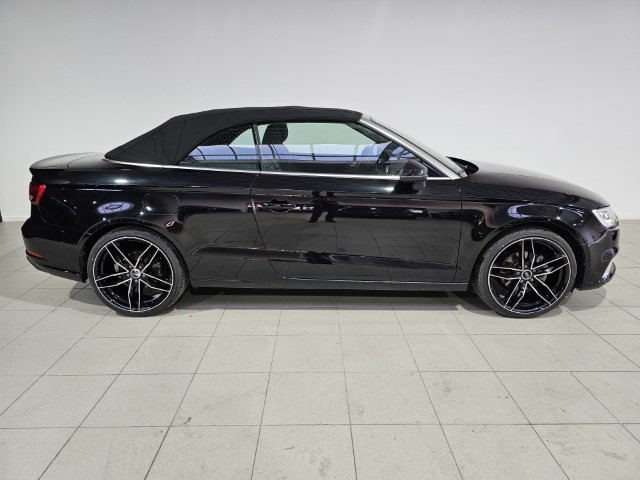 AUDI A3 CABRIOLET 2.0 TDi S-Line