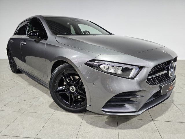 Mercedes A180 NIGHT PACK AMG