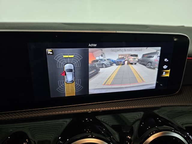 Mercedes A180 NIGHT PACK AMG