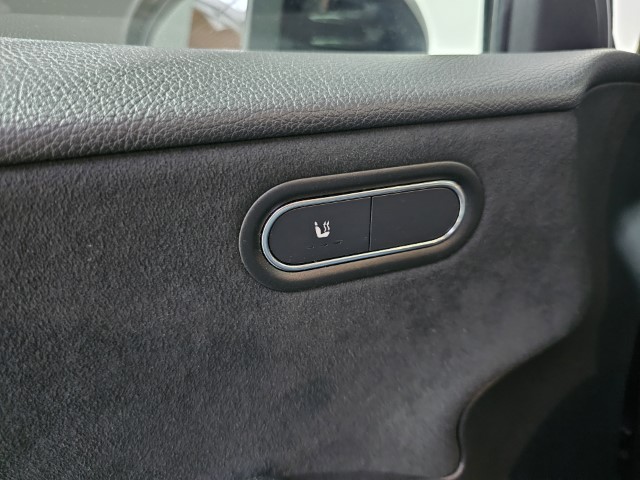 Mercedes A180 NIGHT PACK AMG