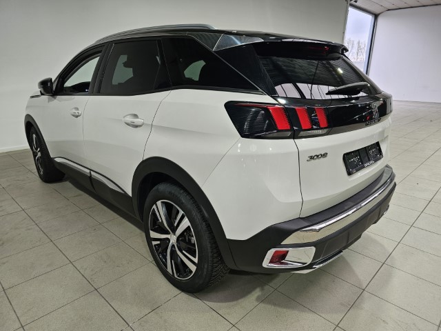 Peugeot 3008 1.5 BlueHDi Allure