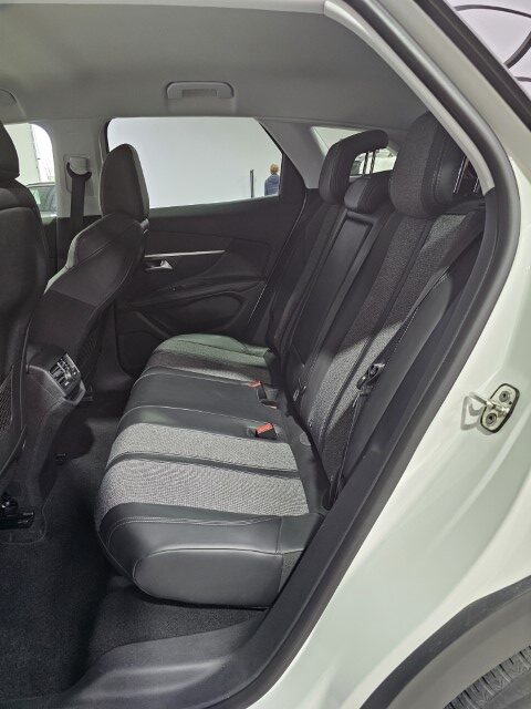 Peugeot 3008 1.5 BlueHDi Allure