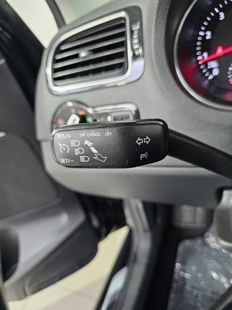 Volkswagen Polo 1.0 SOUND