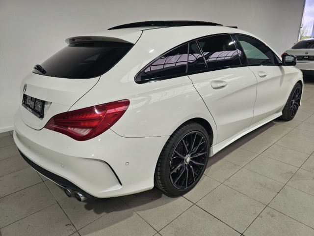 Mercedes CLA180d AMG PACK