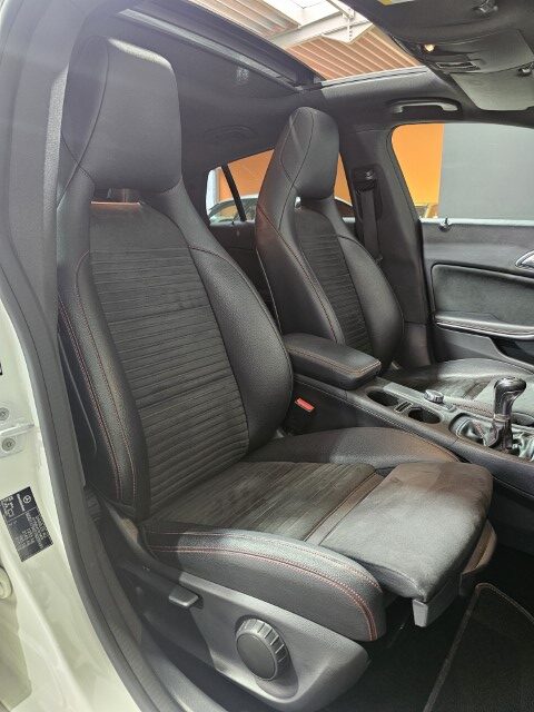 Mercedes CLA180d AMG PACK