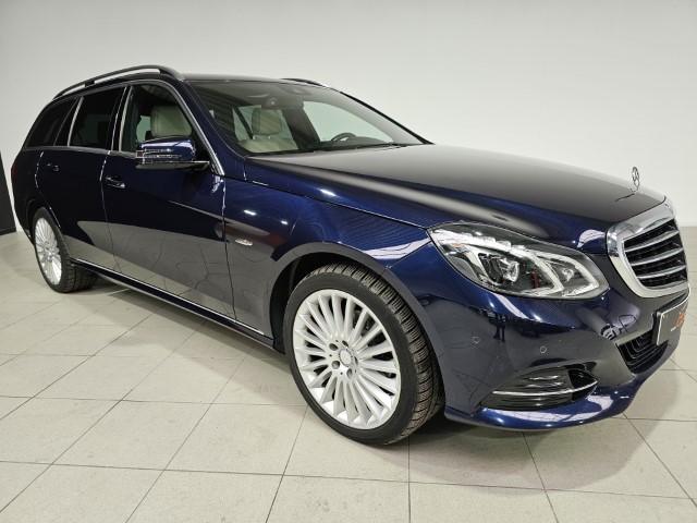 Mercedes E200