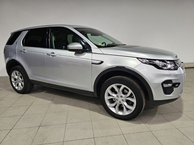Land Rover - Discovery Sport 2.0 TD4 4WD HSE