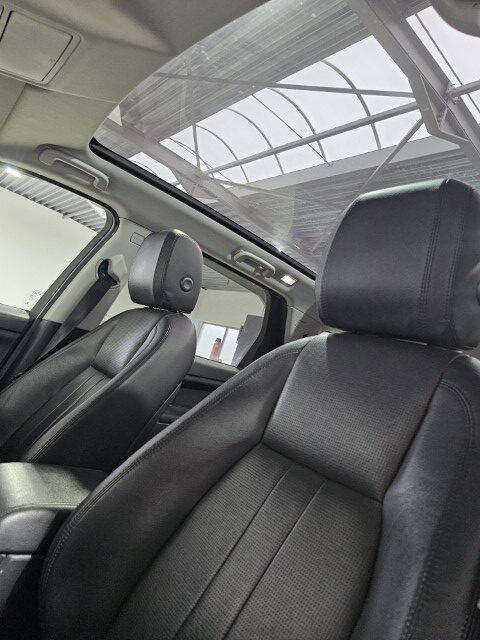 Land Rover - Discovery Sport 2.0 TD4 4WD HSE