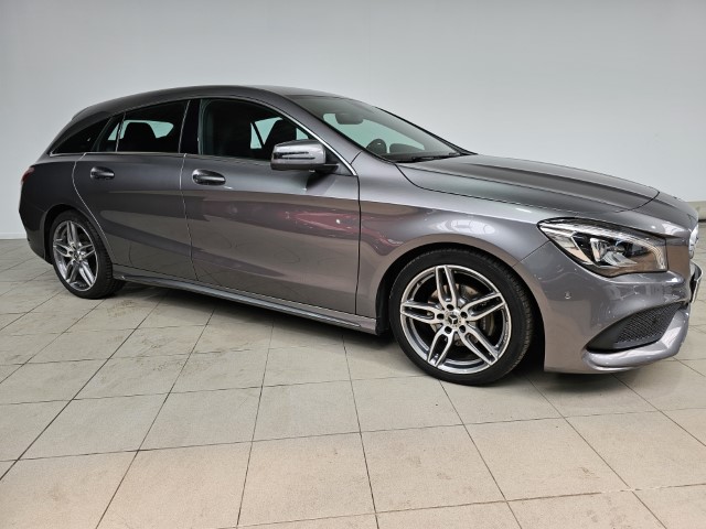 Mercedes CLA180 AMG PACK