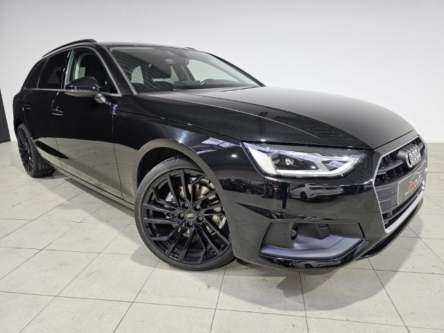 Audi A4 30 TDi S Tronic