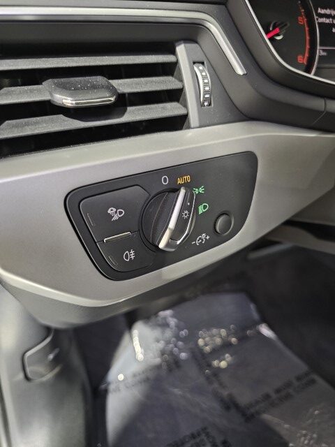 Audi A4 30 TDi S Tronic