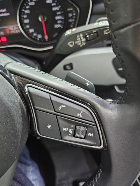 Audi A4 30 TDi S Tronic