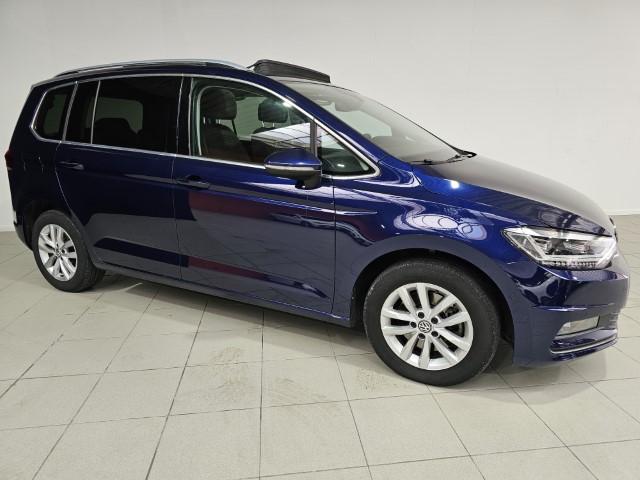 Volkswagen Touran 1.5 TSI Highline DSG - 7Zitplaatsen -
