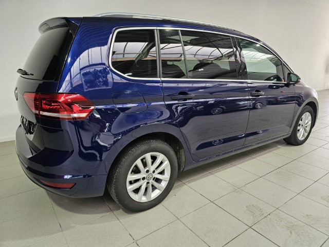 Volkswagen Touran 1.5 TSI Highline DSG - 7Zitplaatsen -