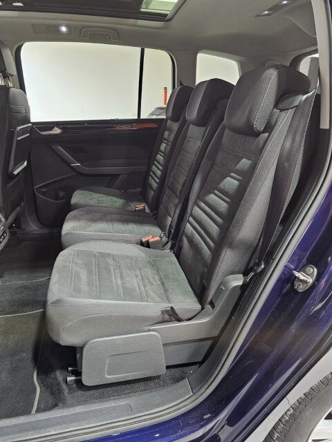 Volkswagen Touran 1.5 TSI Highline DSG - 7Zitplaatsen -