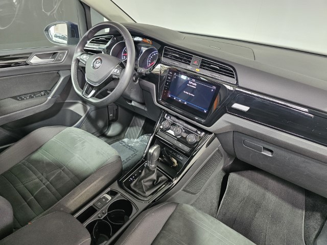 Volkswagen Touran 1.5 TSI Highline DSG - 7Zitplaatsen -
