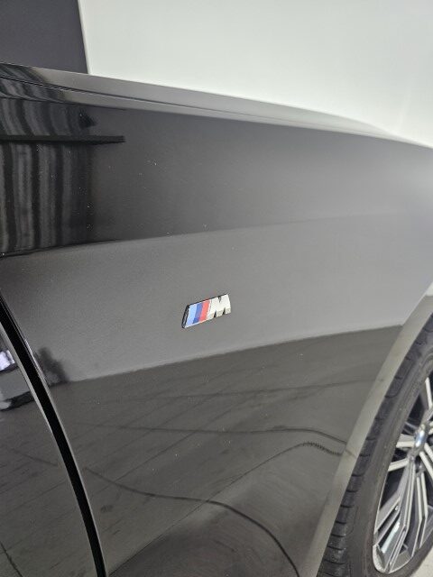 BMW 330e PHEV M-PACK