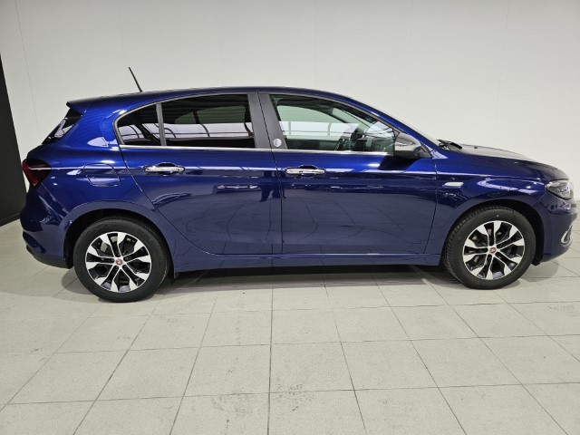 Fiat Tipo 1.4i Mirror