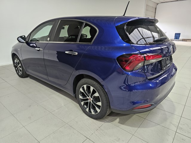Fiat Tipo 1.4i Mirror