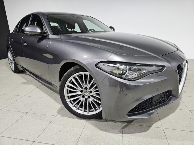 Alfa Romeo Giulia 2.2 JTDm Super