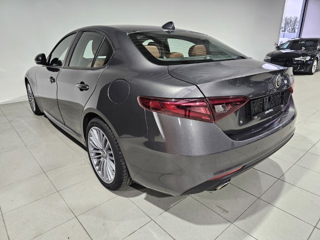 Alfa Romeo Giulia 2.2 JTDm Super