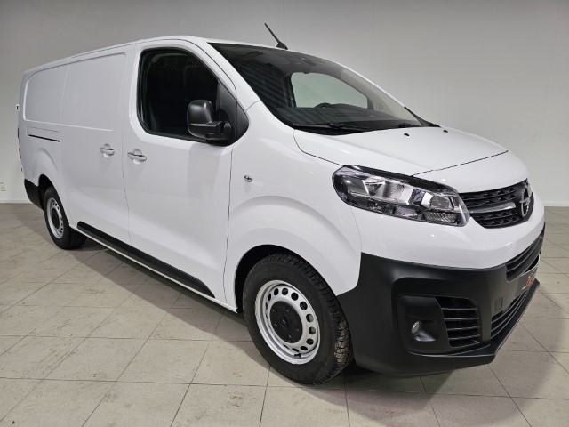 Opel Vivaro 2.0 L3H1 145PK