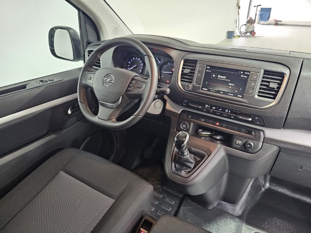Opel Vivaro 2.0 L3H1 145PK