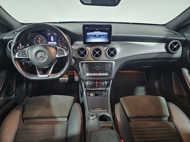Mercedes CLA180 AMG PACK